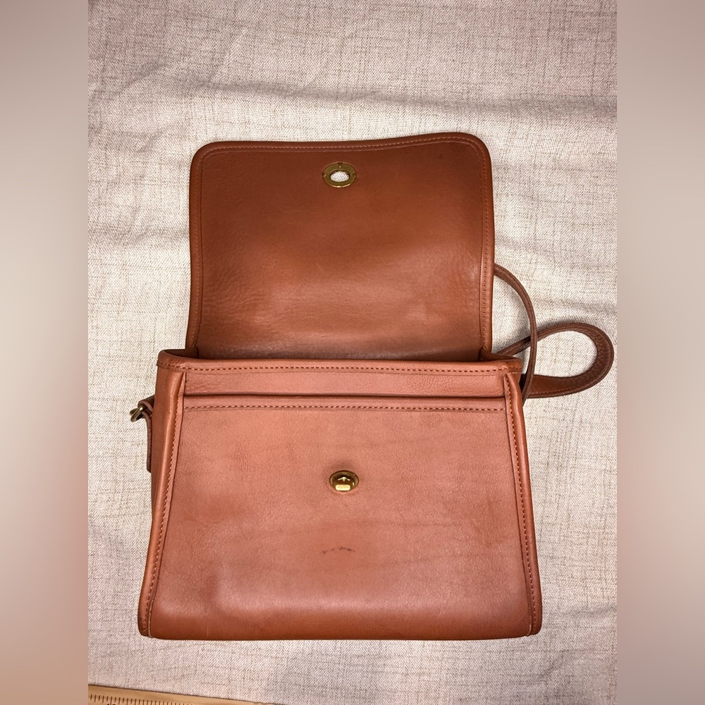 Coach Vintage Court Bag with Gold-Tone Turn Lock - Picture 5 of 10